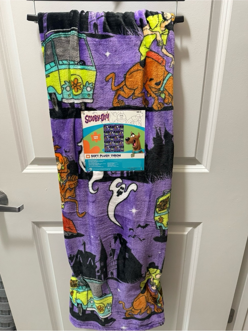 Scooby-Doo Halloween Soft Plush Throw Blanket Purple Mystery Machine